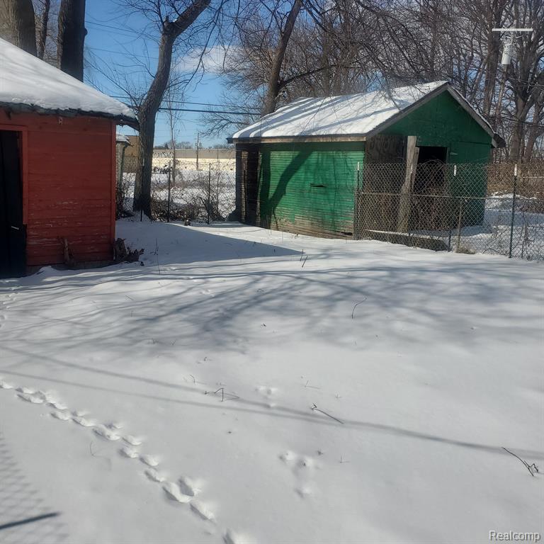 8229 Carlin Street Detroit, MI 48228 - Photo 3 of 26