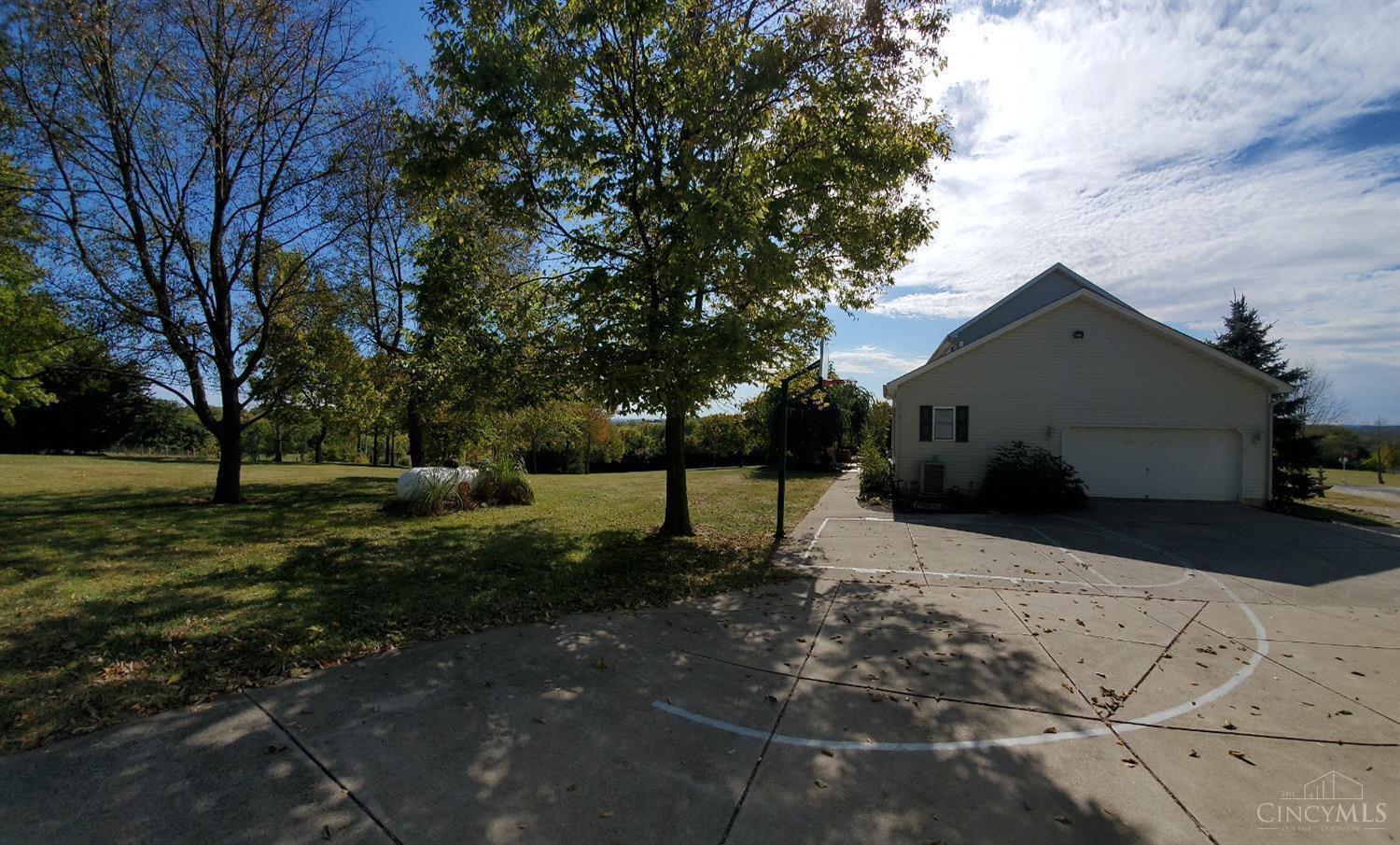 2957 Tolbert Road Hamilton, OH 45011 - Photo 35 of 36