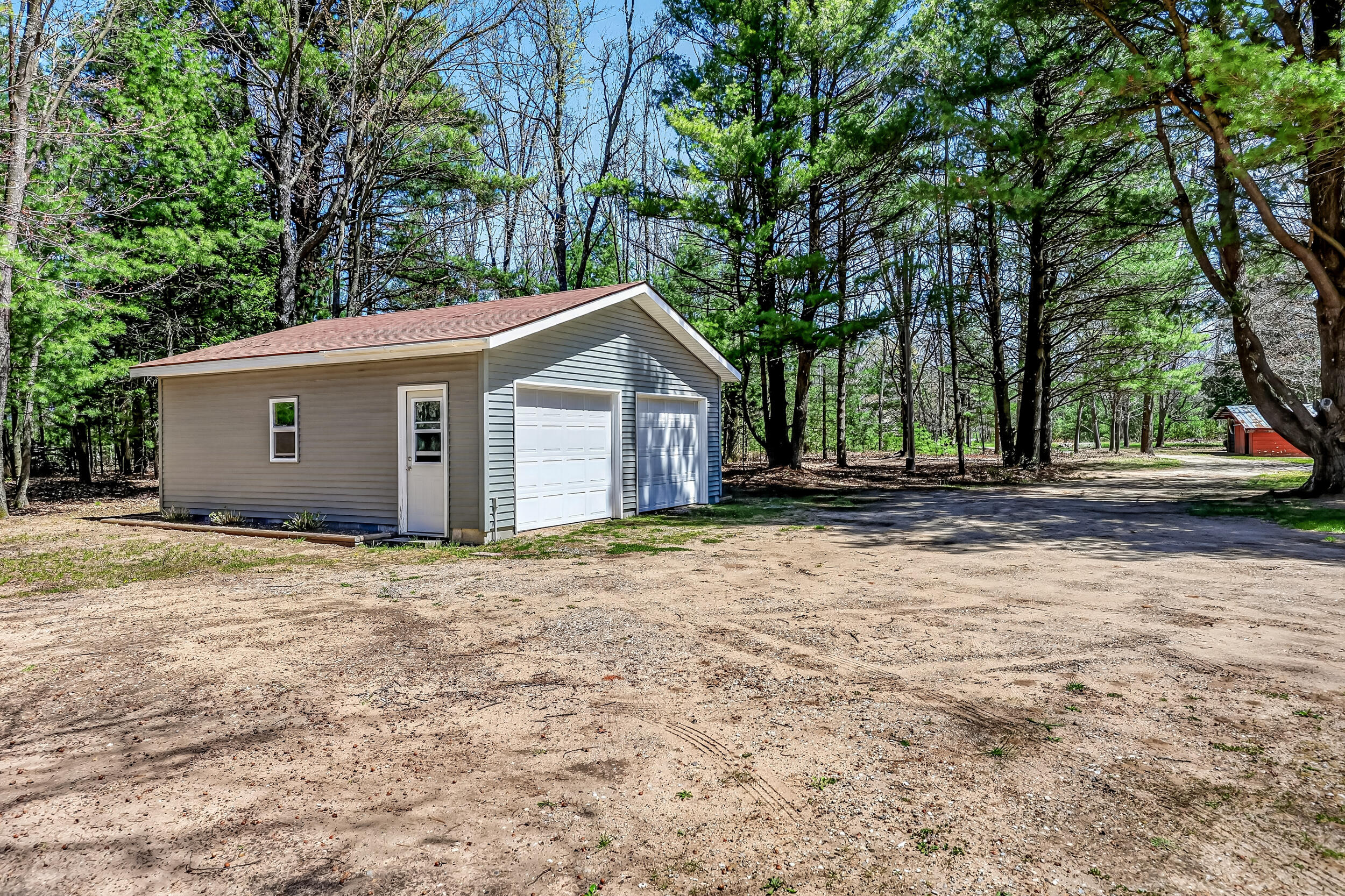 7015 South Oceana Drive Rothbury, MI 49452 - Photo 4 of 32 7015 s oceana