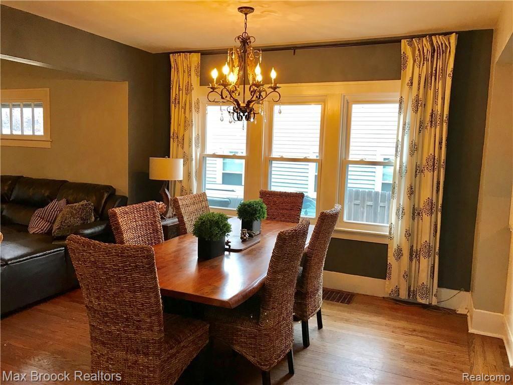 2173 Rosemont Road Berkley, MI 48072 - Photo 11 of 27 1291B83B-1425-4DDB-97C4-9CF971EF6A60.jpeg