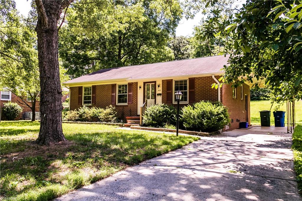 903 Sycamore Road Graham, NC 27253 - Photo 2 of 28 Gallery Image 2