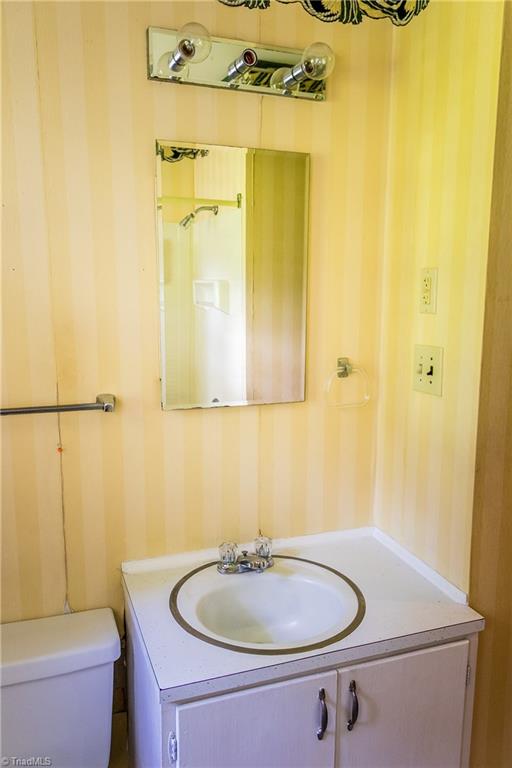903 Sycamore Road Graham, NC 27253 - Photo 18 of 28 Gallery Image 18