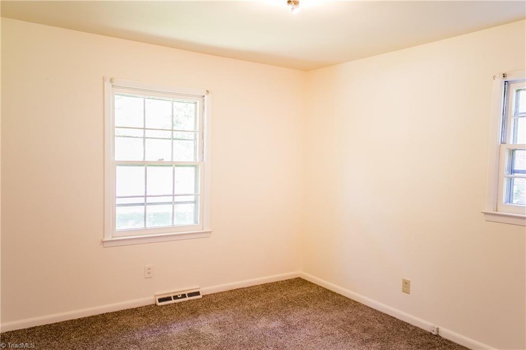 903 Sycamore Road Graham, NC 27253 - Photo 24 of 28 Gallery Image 24
