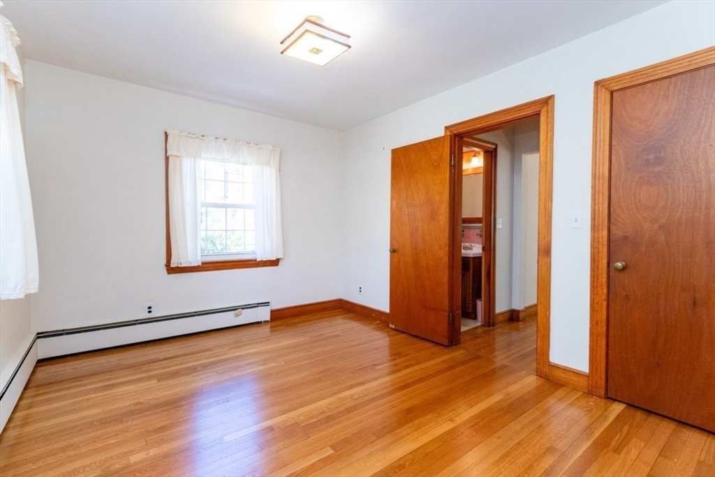 90 Walnut Street Walpole, MA 02081 - Photo 12 of 38
