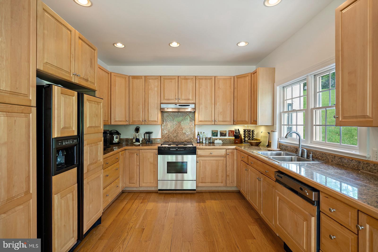 1847 Leeds Manor Road Delaplane, VA 20144 - Photo 12 of 45 Gallery Image 12