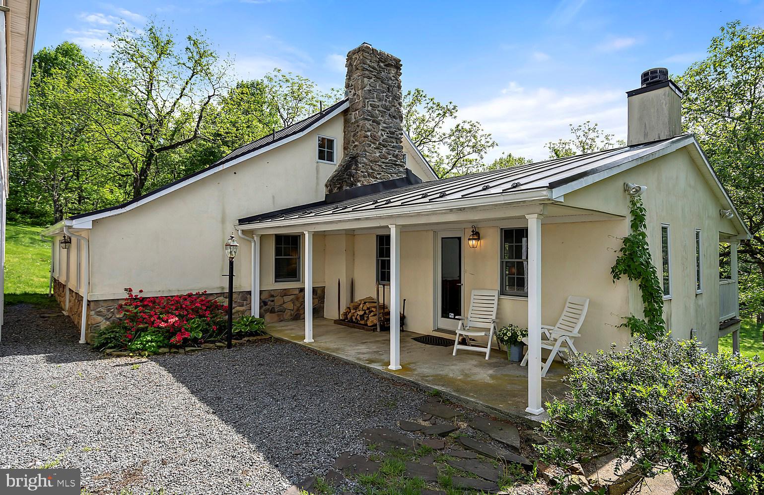 1847 Leeds Manor Road Delaplane, VA 20144 - Photo 22 of 45 Gallery Image 22