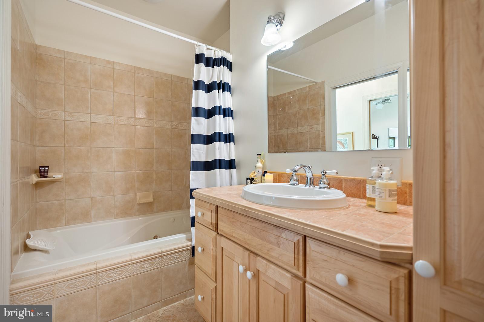 1847 Leeds Manor Road Delaplane, VA 20144 - Photo 36 of 45 Gallery Image 36