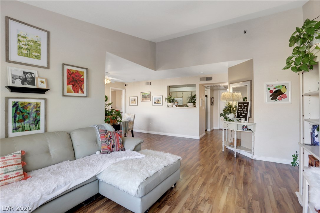 8101 West Flamingo Road, Unit 2095 Las Vegas, NV 89147 - Photo 4 of 38