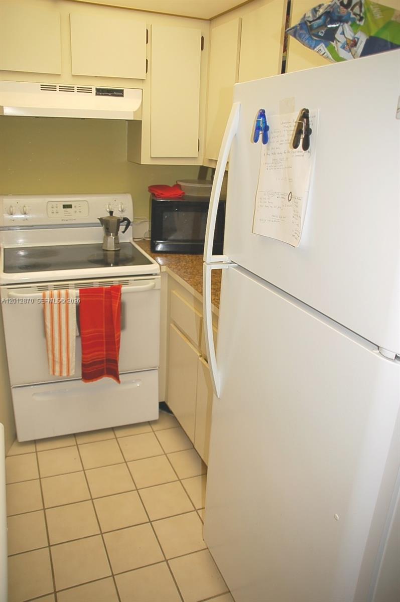 10025 Winding Lake Road, Unit 202 Sunrise, FL 33351 - Photo 11 of 26