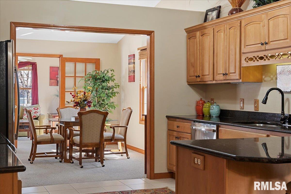 7110 Preston Drive Springfield, IL 62711 - Photo 17 of 35