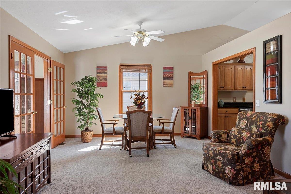7110 Preston Drive Springfield, IL 62711 - Photo 10 of 35