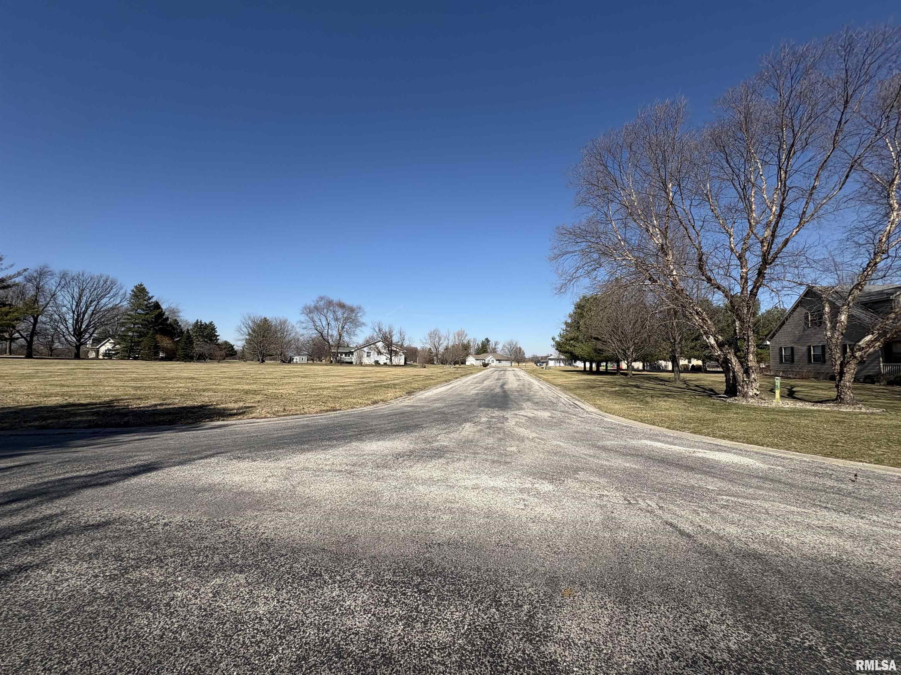 15 Trussell Road Jacksonville, IL 62650 - Photo 51 of 73 Gallery Image 51