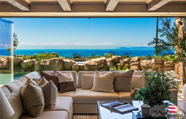 $18,998,000 | 25 San Mateo Way, Corona del Mar, CA 92625