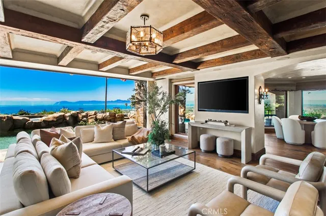 $18,998,000 | 25 San Mateo Way, Corona del Mar, CA 92625