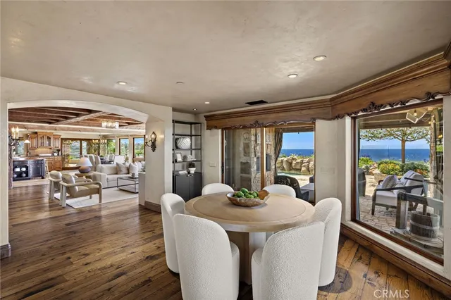 $18,998,000 | 25 San Mateo Way, Corona del Mar, CA 92625