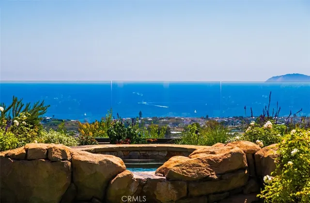 $18,998,000 | 25 San Mateo Way, Corona del Mar, CA 92625