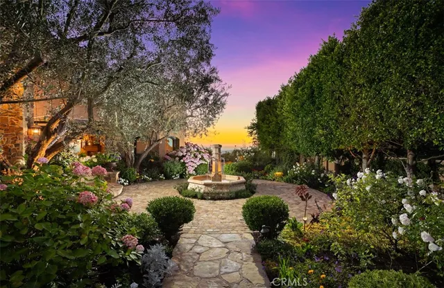 $18,998,000 | 25 San Mateo Way, Corona del Mar, CA 92625