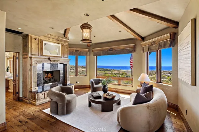 $18,998,000 | 25 San Mateo Way, Corona del Mar, CA 92625