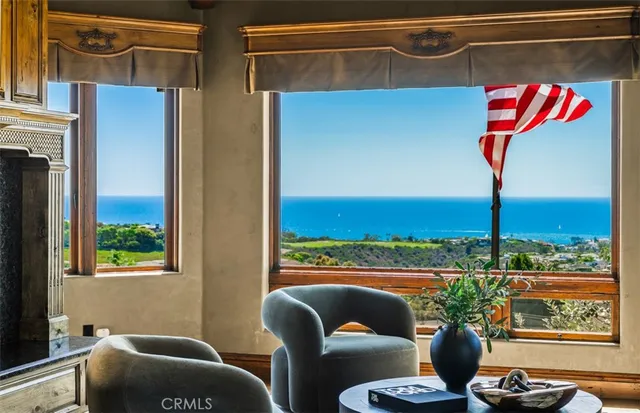 $18,998,000 | 25 San Mateo Way, Corona del Mar, CA 92625