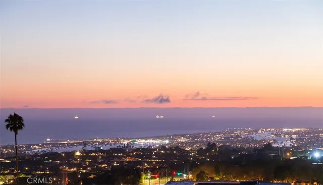 $18,998,000 | 25 San Mateo Way, Corona del Mar, CA 92625