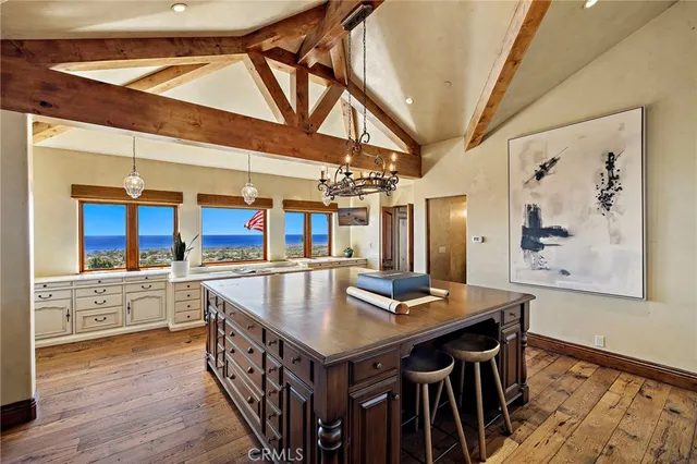 $18,998,000 | 25 San Mateo Way, Corona del Mar, CA 92625