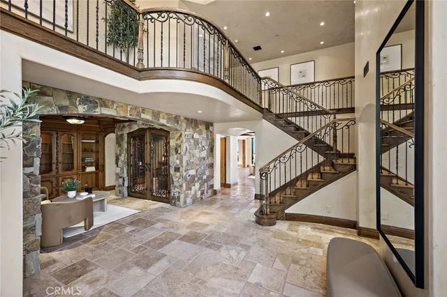 $18,998,000 | 25 San Mateo Way, Corona del Mar, CA 92625