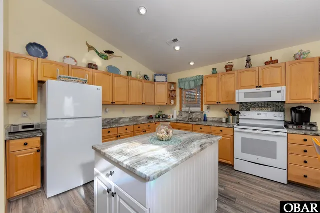 $622,900 | 302 Oak Run, Kitty Hawk, NC 27949