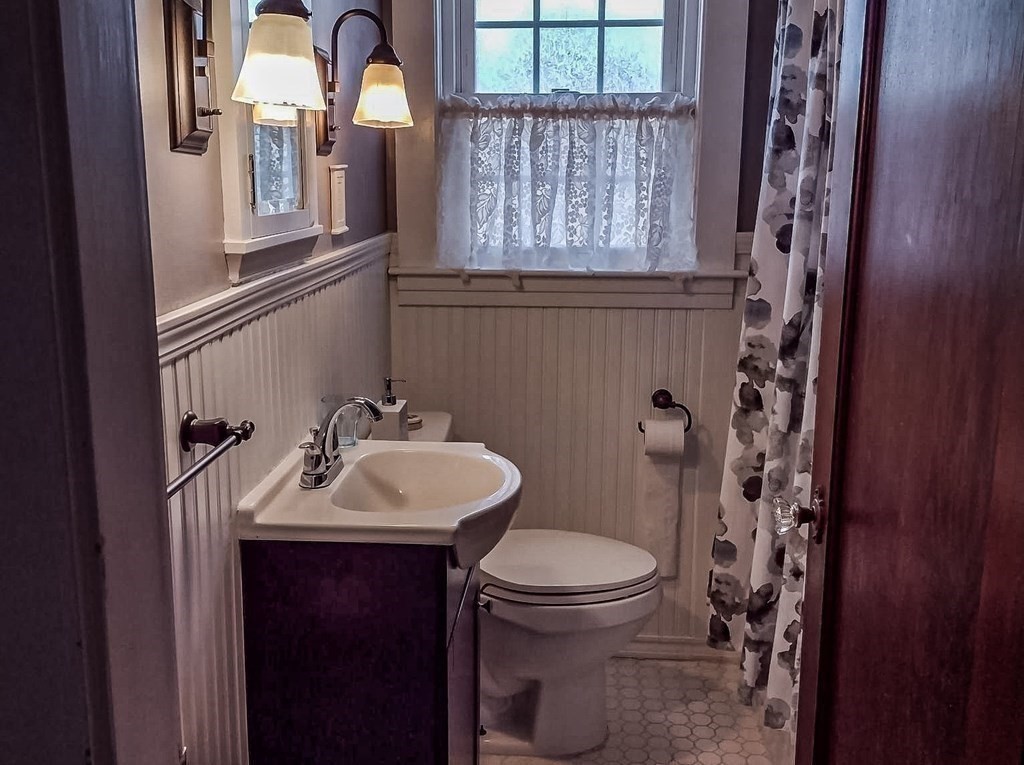 73 Douglas Road Gardner, MA 01440 - Photo 16 of 21 Gallery Image 16