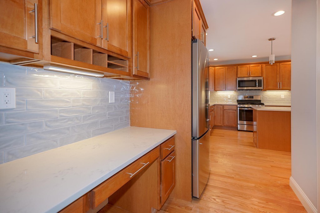 75 Decatur Street, Unit 1 Arlington, MA 02474 - Photo 8 of 20 Gallery Image 8
