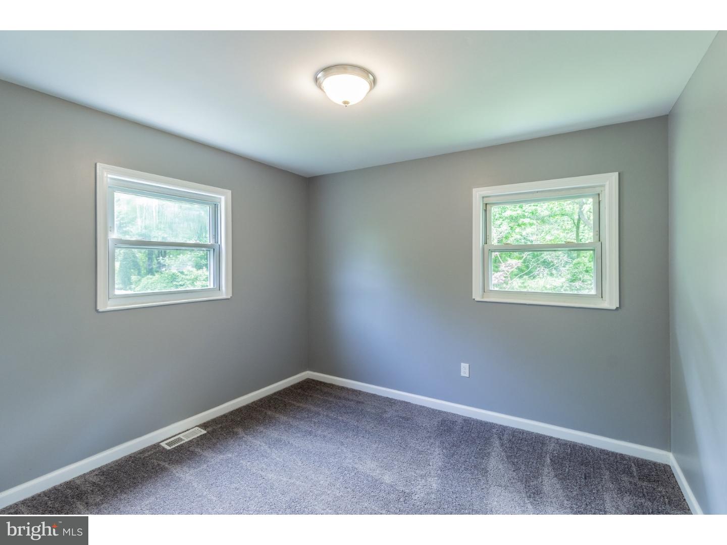 34 Greenvale Road Cherry Hill, NJ 08034 - Photo 16 of 24 Gallery Image 16