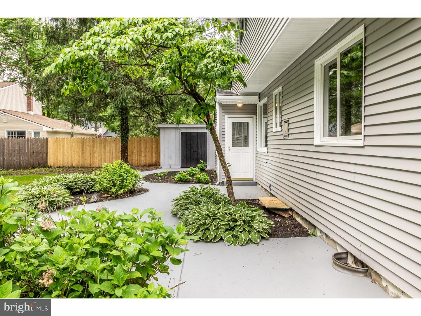 34 Greenvale Road Cherry Hill, NJ 08034 - Photo 24 of 24 Patio