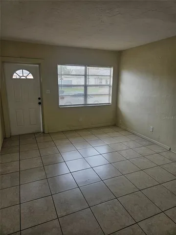 $1,350 | 1776 Yale Street South, St. Petersburg, FL 33712