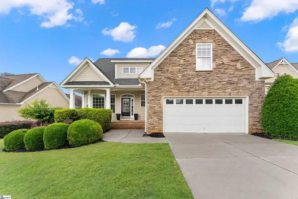 $625,000 | 6 Aldgate Way, Greer, SC 29650