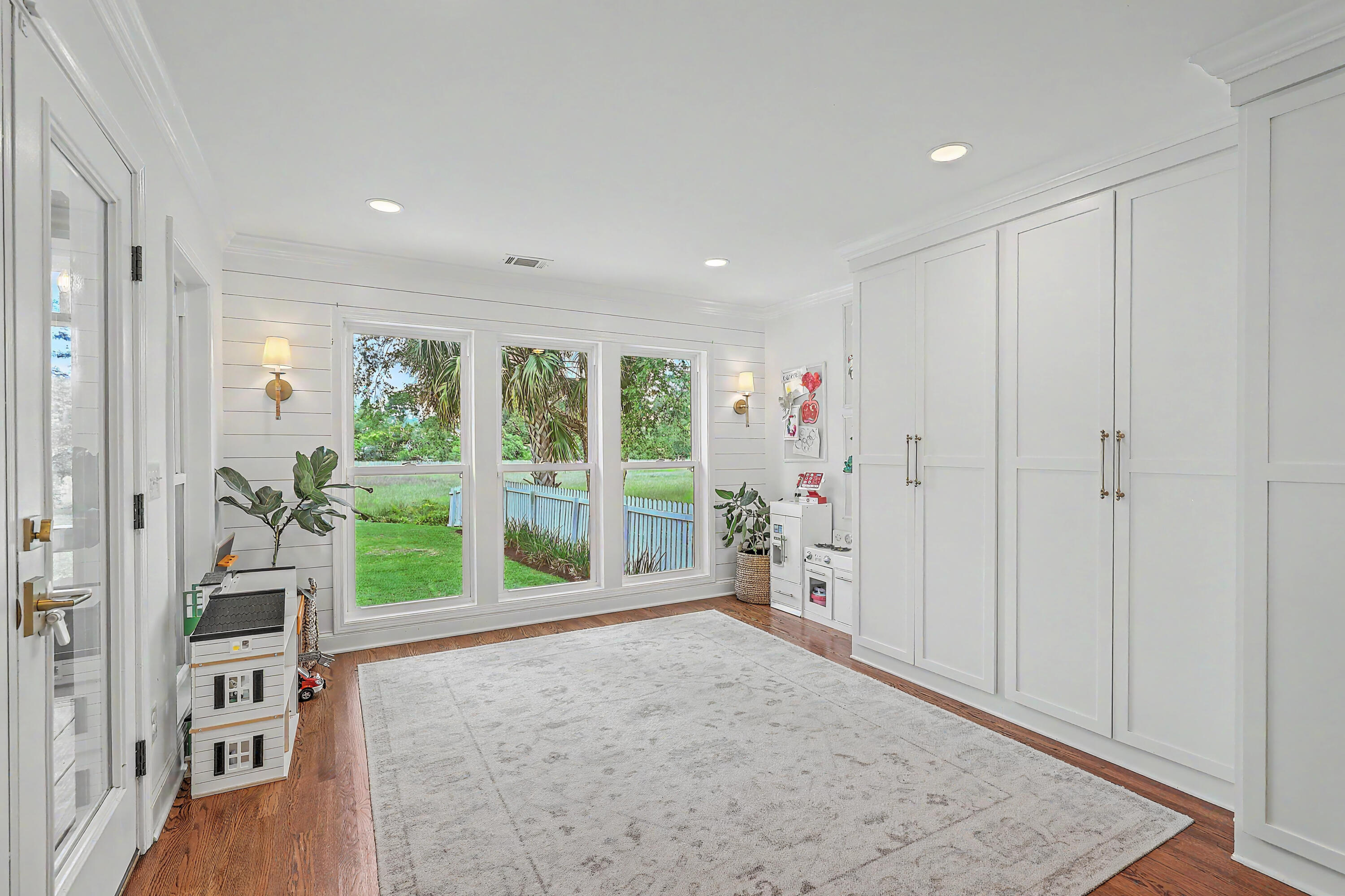 94 Gordon Street Charleston, SC 29403 - Photo 23 of 42