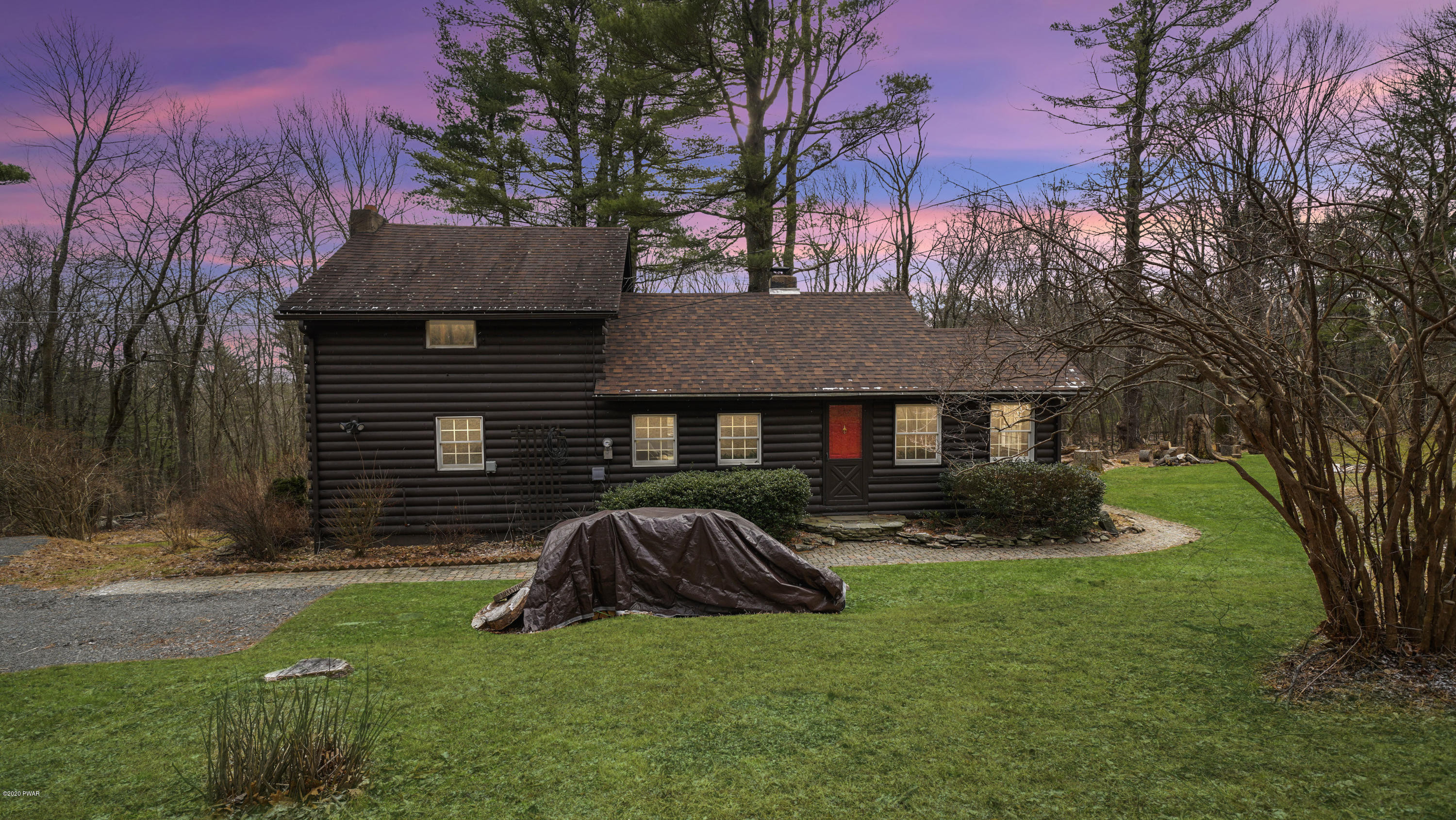 210 Raymondskill Road Milford, PA 18337 - Photo 1 of 26 _DSC2339