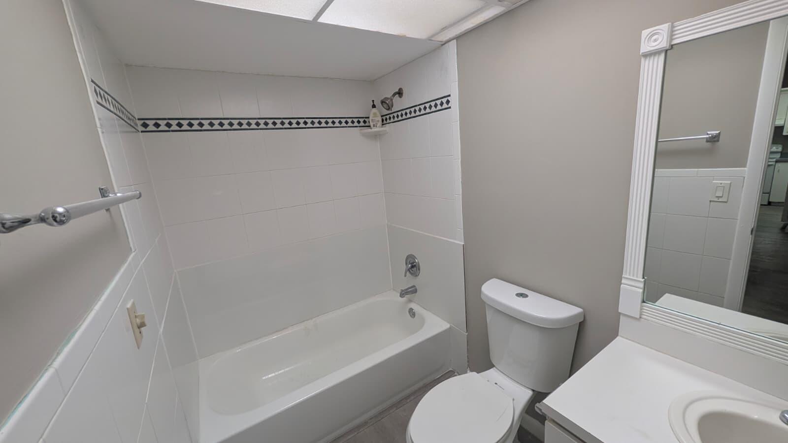 490 Northwest 20th Street, Unit 2110 Boca Raton, FL 33431 - Photo 11 of 29 WhatsApp Image 2026-06-19 at 5.45.46 PM