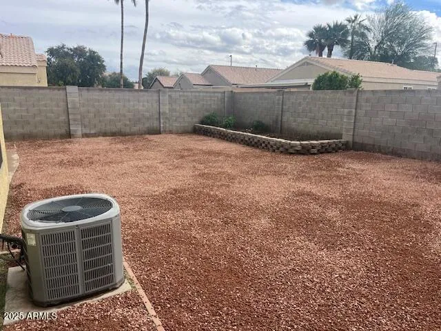 $2,100 | 1719 East Horseshoe Avenue, Gilbert, AZ 85296