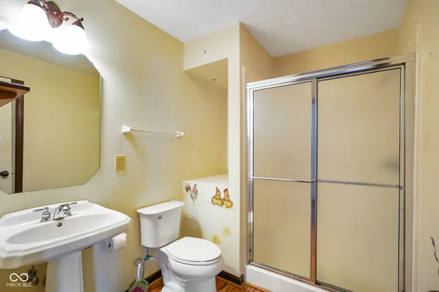 $245,000 | 11830 Civic Circle, Mooresville, IN 46158