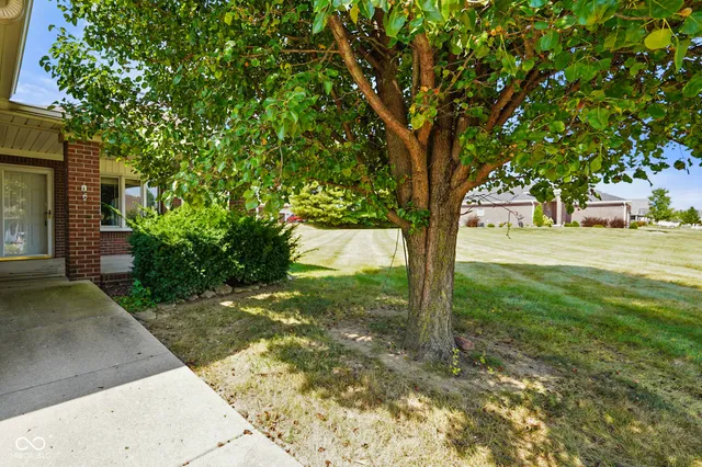 $245,000 | 11830 Civic Circle, Mooresville, IN 46158