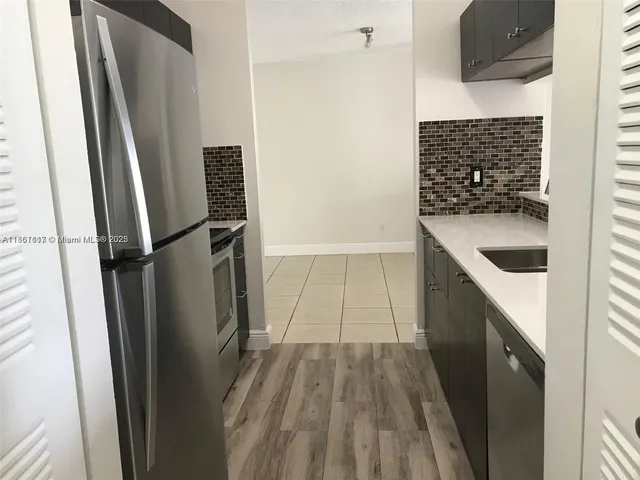 $275,000 | 15780 Southwest 106th Terrace, Unit 306, Miami, FL 33196