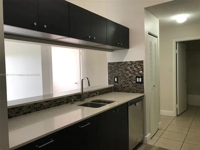 $275,000 | 15780 Southwest 106th Terrace, Unit 306, Miami, FL 33196