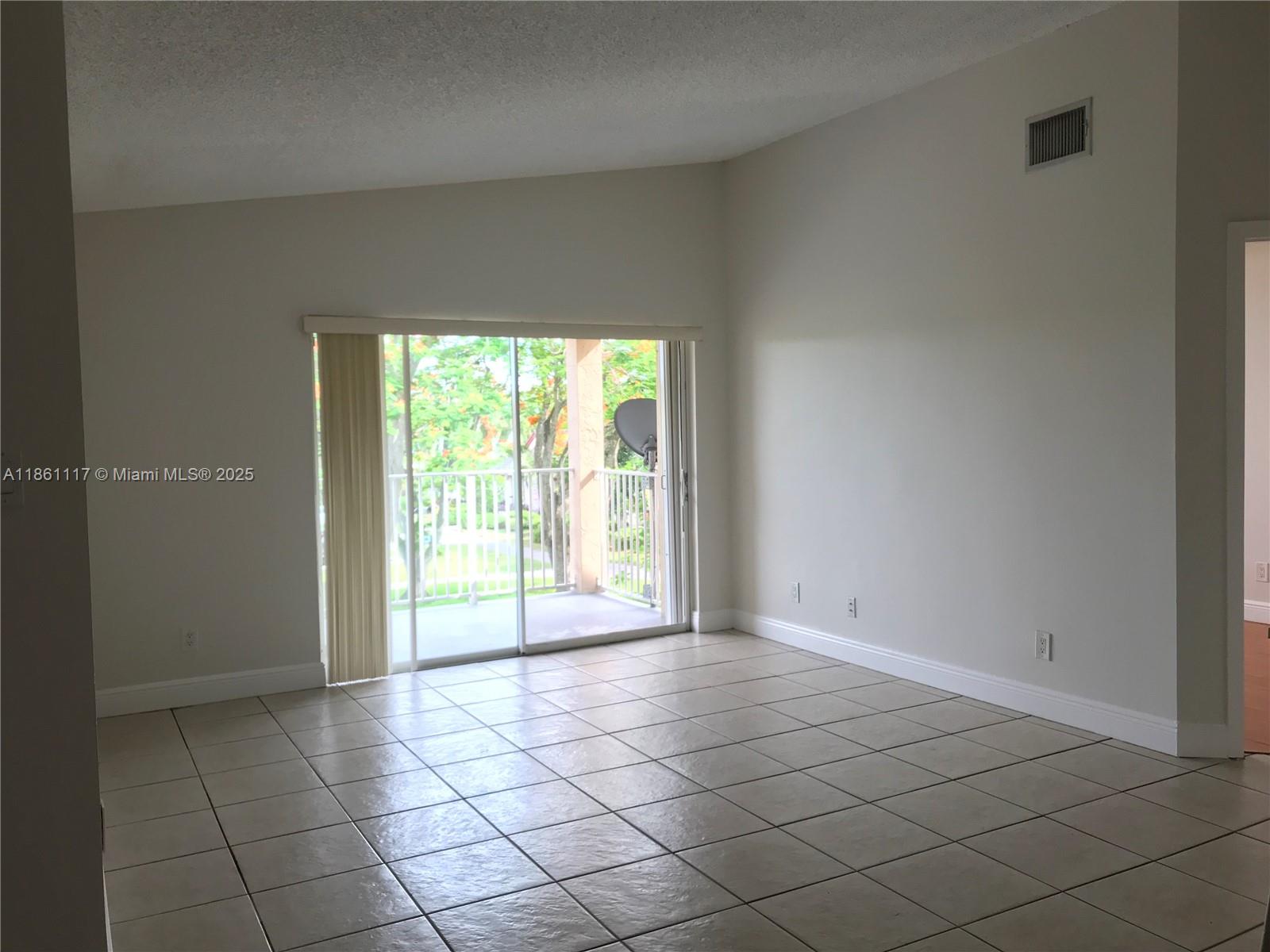 15780 Southwest 106th Terrace, Unit 306 Miami, FL 33196 - Photo 9 of 19