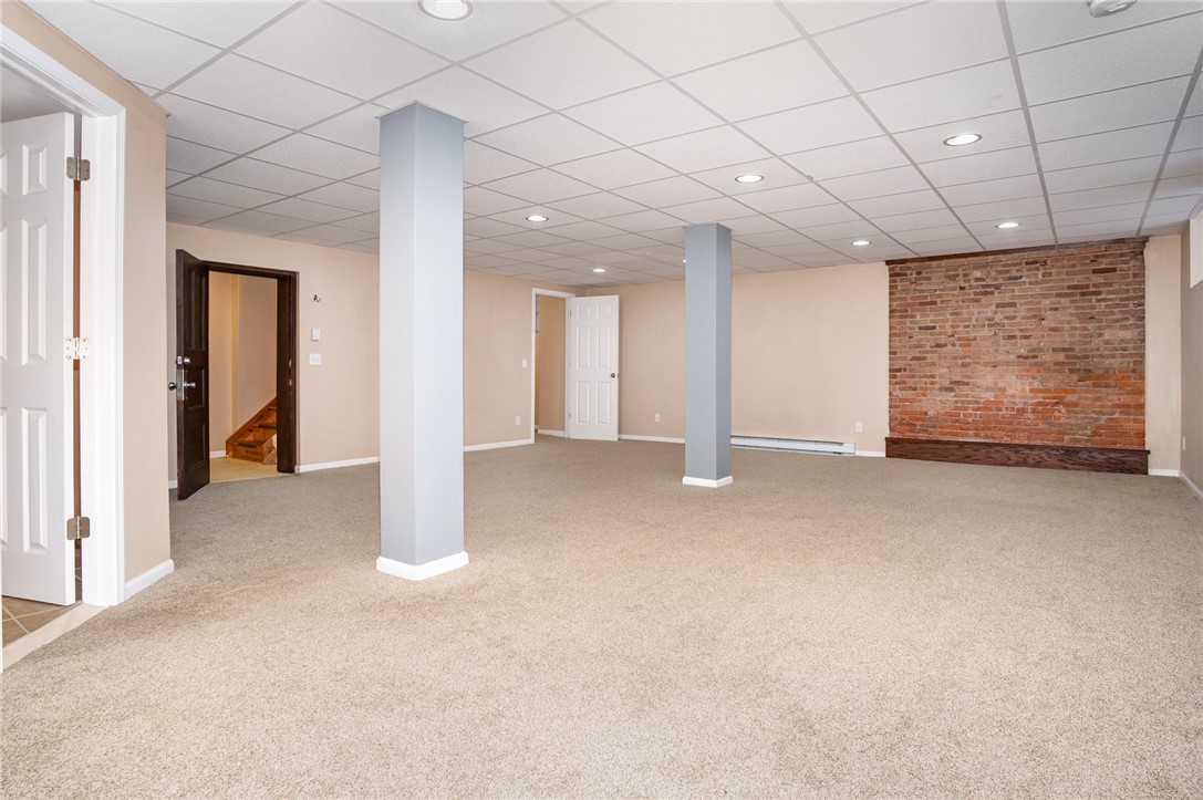 111 Gregory Street Rochester, NY 14620 - Photo 28 of 45