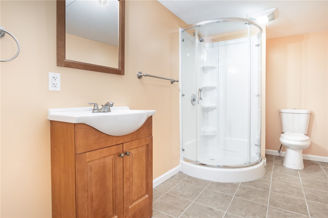 111 Gregory Street Rochester, NY 14620 - Photo 29 of 45 Full Bathroom on Lower Level