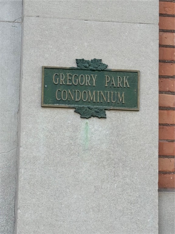 111 Gregory Street Rochester, NY 14620 - Photo 6 of 45