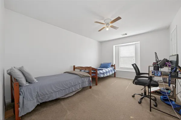 $2,450 | 9931 Chimney Swift Lane, Conroe, TX 77385