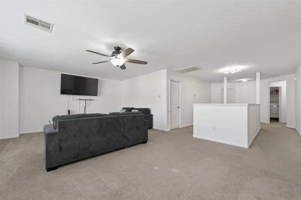 $2,375 | 9931 Chimney Swift Lane, Conroe, TX 77385