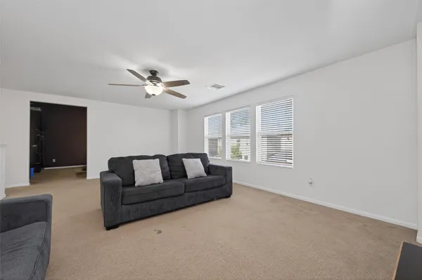 $2,375 | 9931 Chimney Swift Lane, Conroe, TX 77385