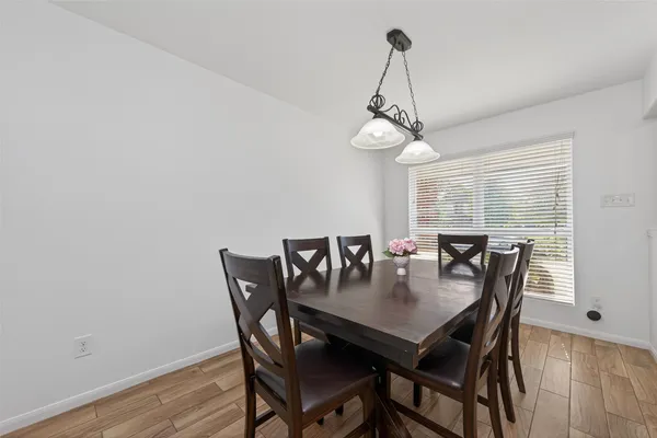 $2,450 | 9931 Chimney Swift Lane, Conroe, TX 77385