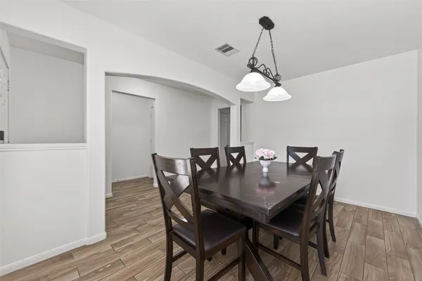 $2,450 | 9931 Chimney Swift Lane, Conroe, TX 77385